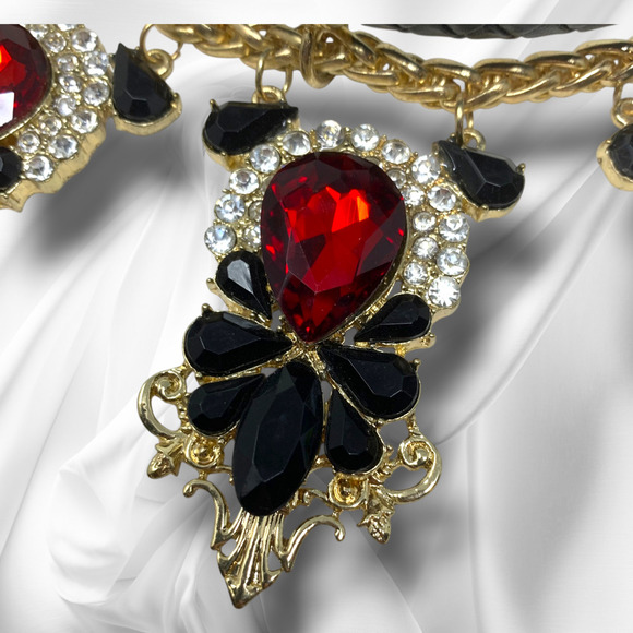 Vintage 1980's Maximalist Crystal Gold Tone Chain Leather Bling Choker Necklace - Picture 2 of 6